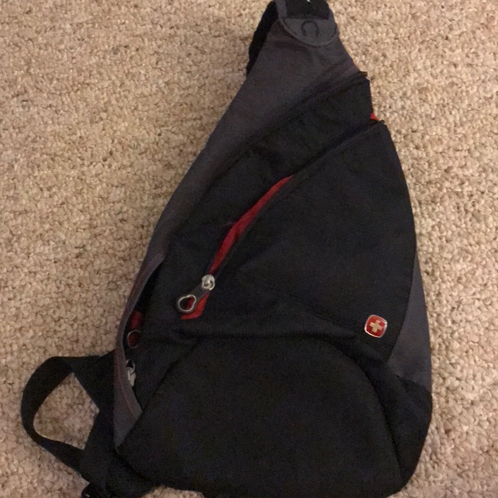 Swiss Gear Small Sling Pack